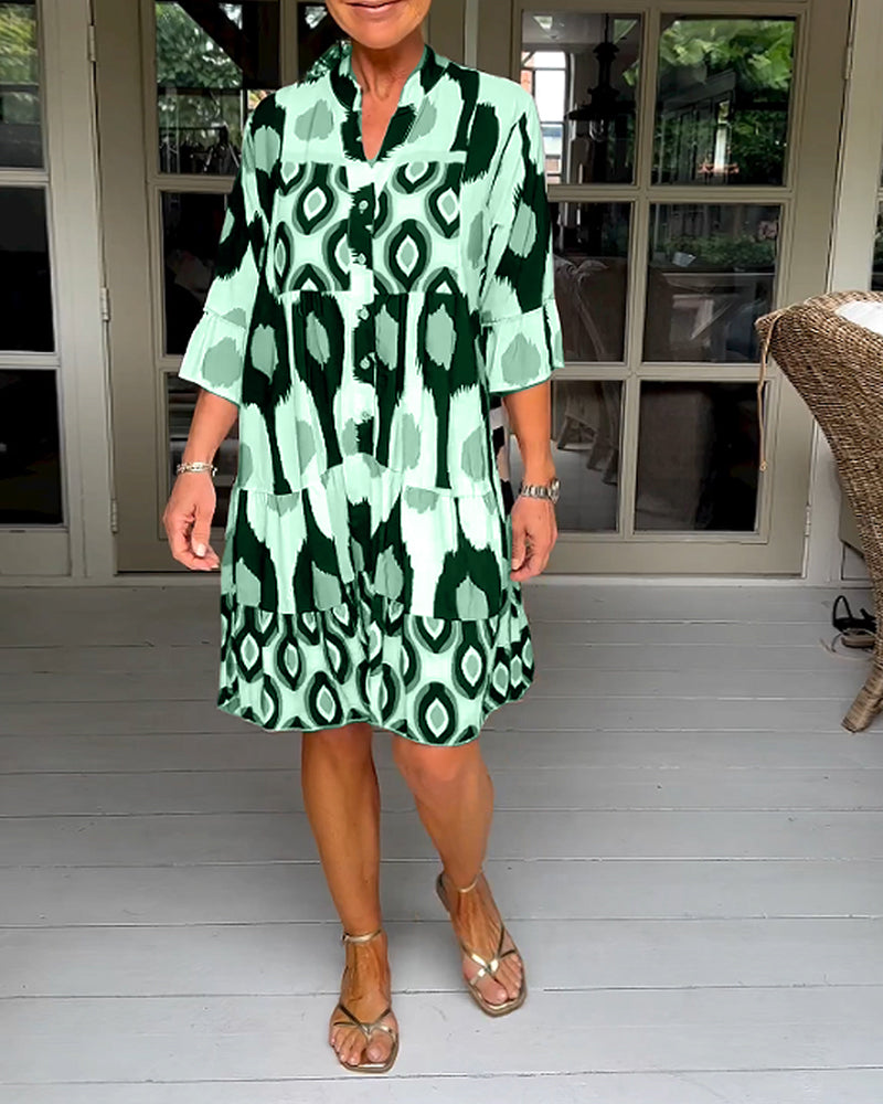Sage | Chic Printed 3/4 Sleeve Dress