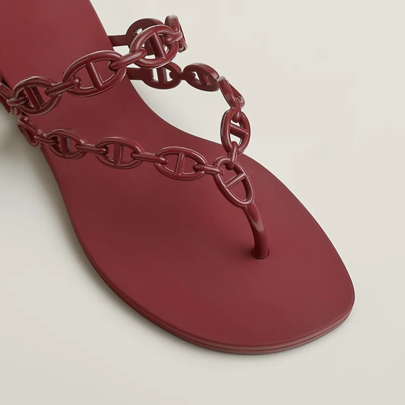 Issa | Elegant Sandals