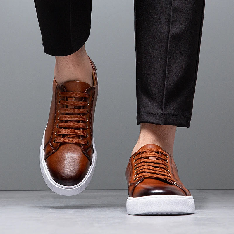 Men’s Lace Up Low Top Casual Sneakers