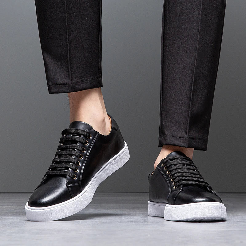 Men’s Lace Up Low Top Casual Sneakers