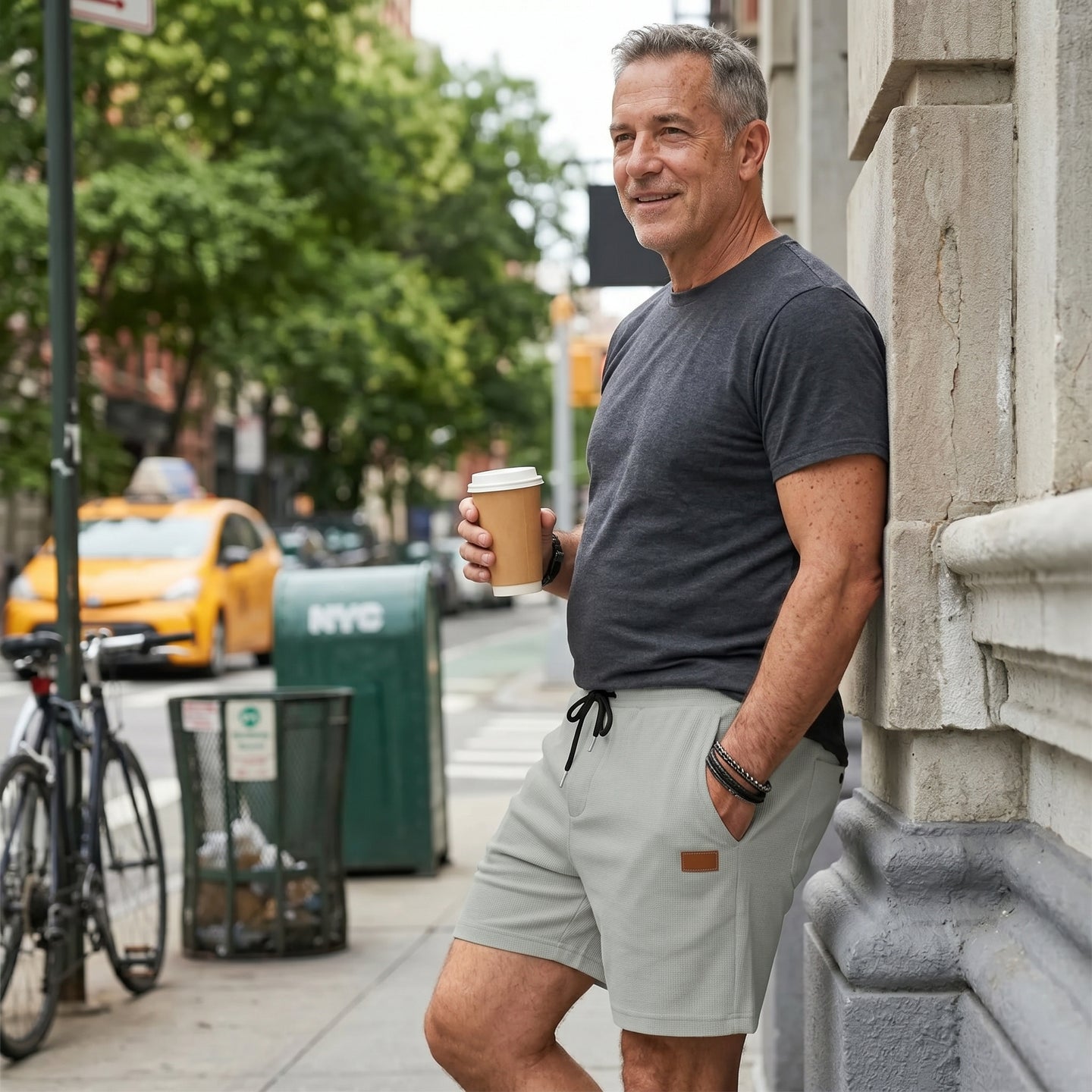 Men’s Textured Drawstring Knit Shorts
