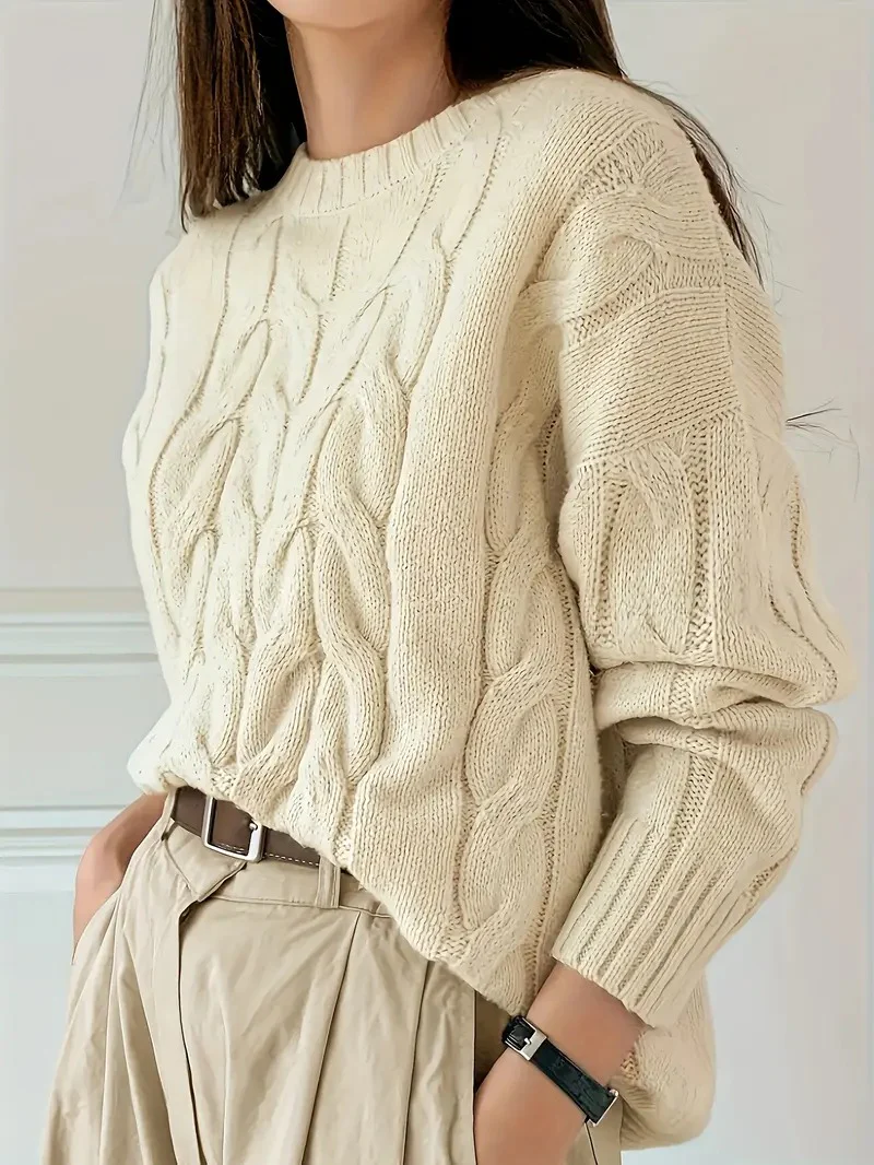Round Neck Knitted Sweater for Women