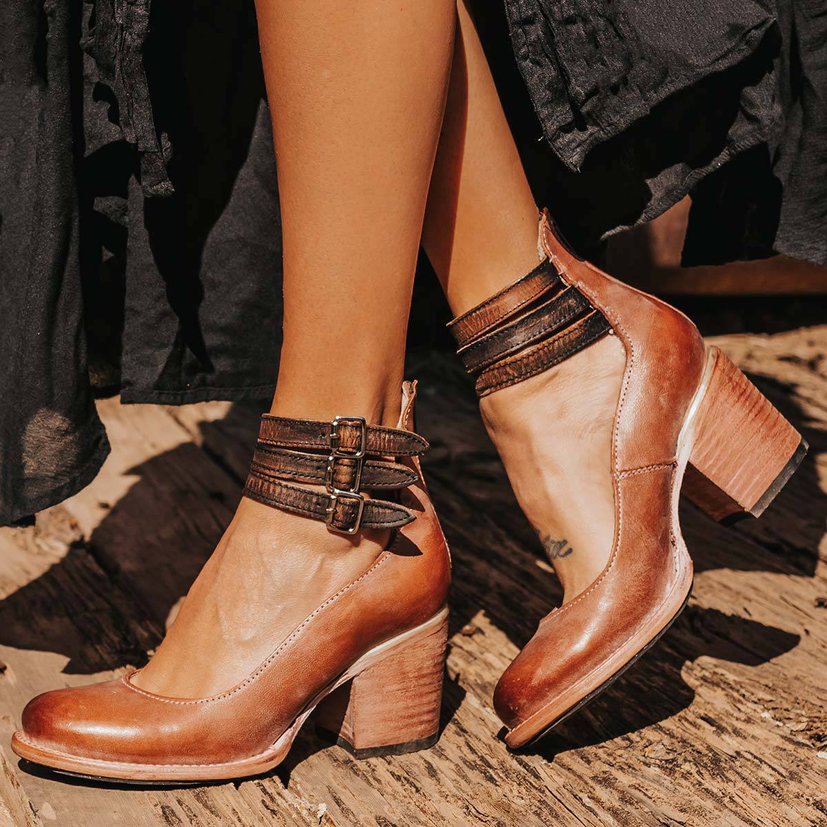 Ruby | Vintage Pumps