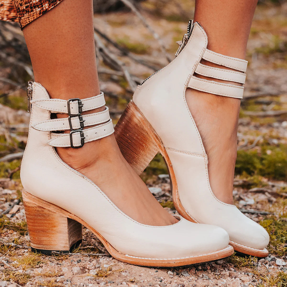 Ruby | Vintage Pumps
