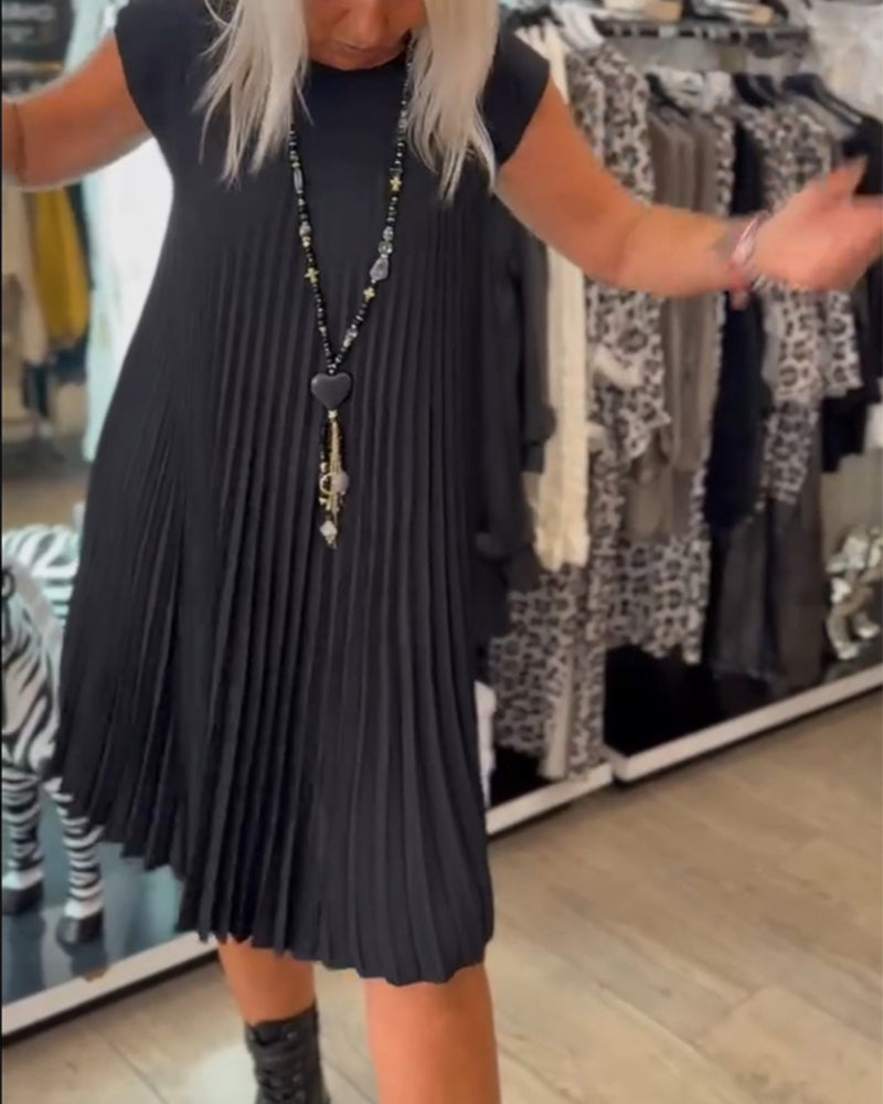 Nova | Trendy Round Neck Pleated Dress