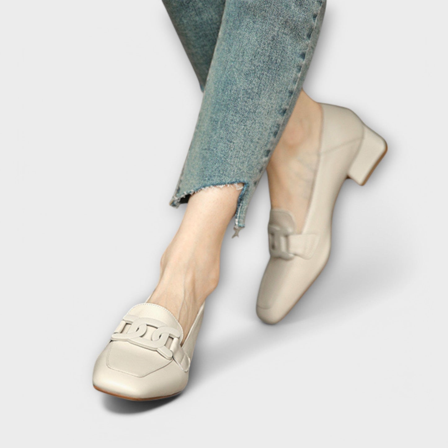 Monika | Moccasin