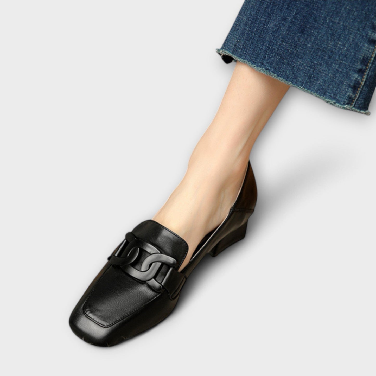 Monika | Moccasin