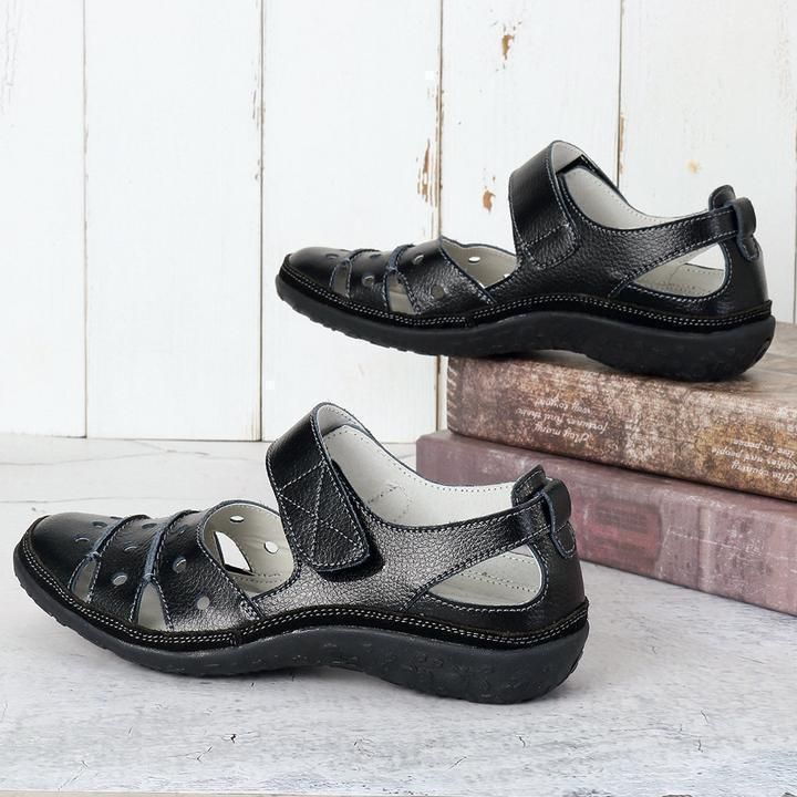 Kairi | Women's Breathable Hollow Hook Flat Sandals