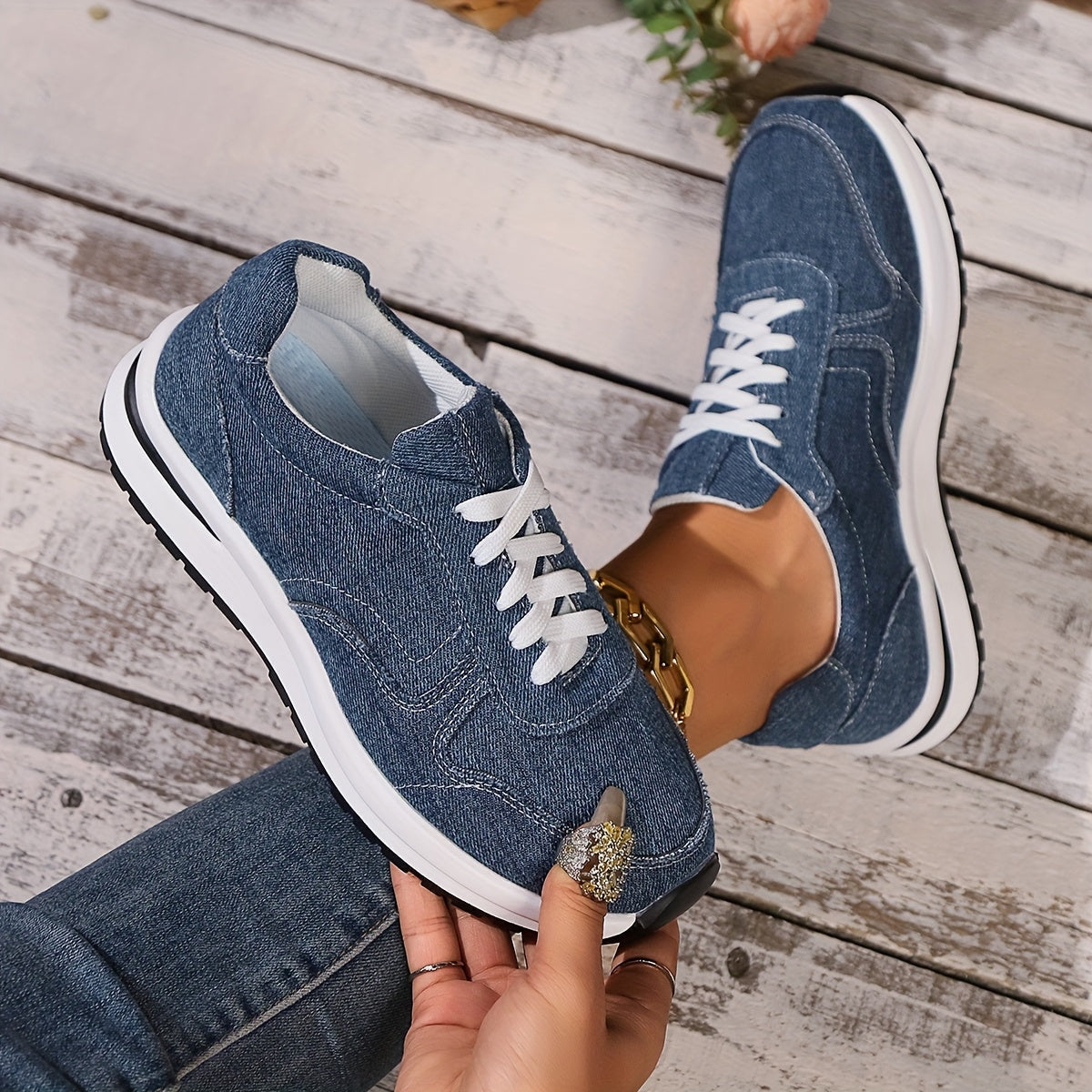 Kelsey | Lightweight Women's Sneakers
