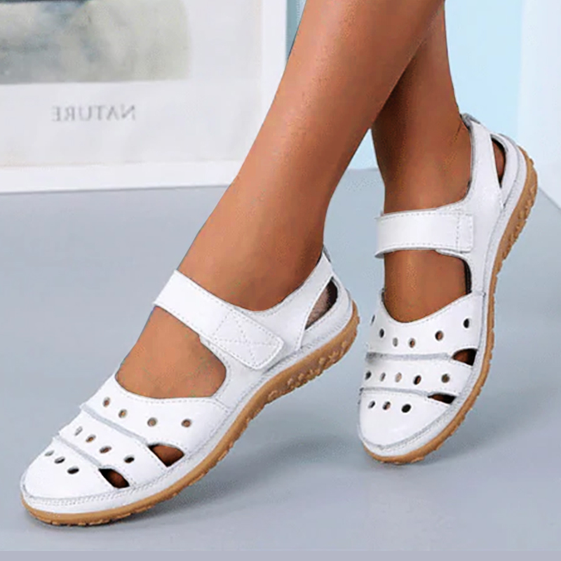 Kairi | Women's Breathable Hollow Hook Flat Sandals