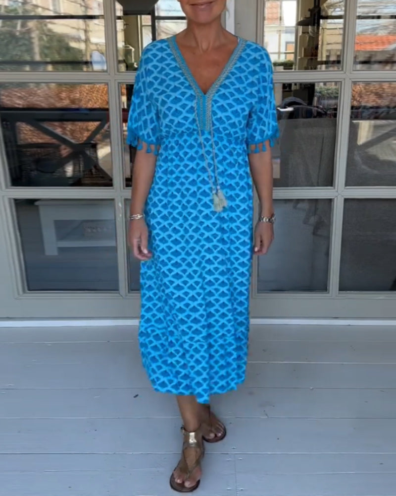 Amelia | V-neck Casual Dress With Print