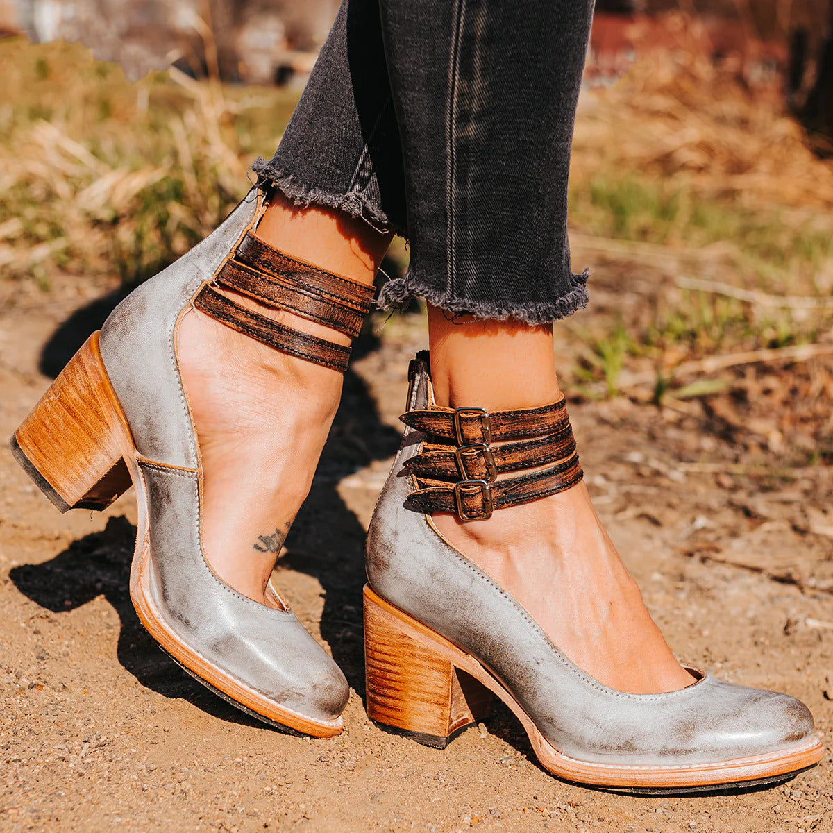 Ruby | Vintage Pumps