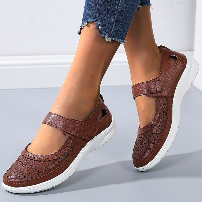Jean | Cutout Comfort Soft Sole Shoes