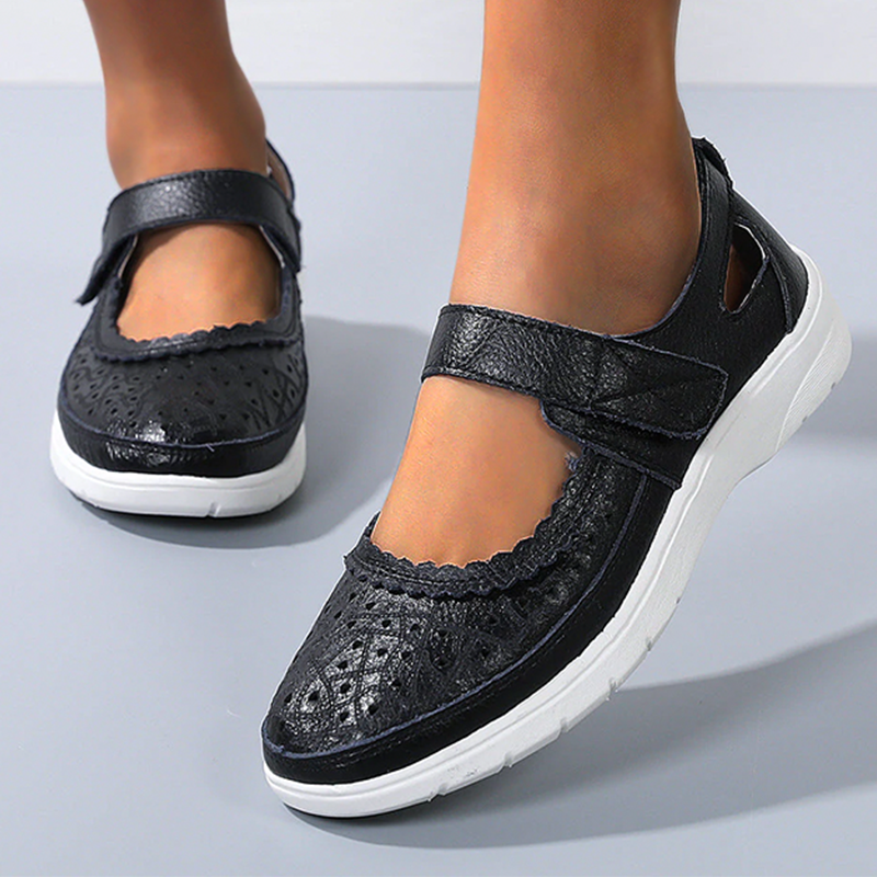 Jean | Cutout Comfort Soft Sole Shoes