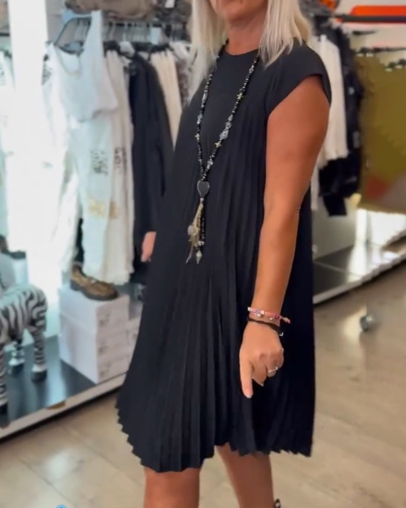 Nova | Trendy Round Neck Pleated Dress