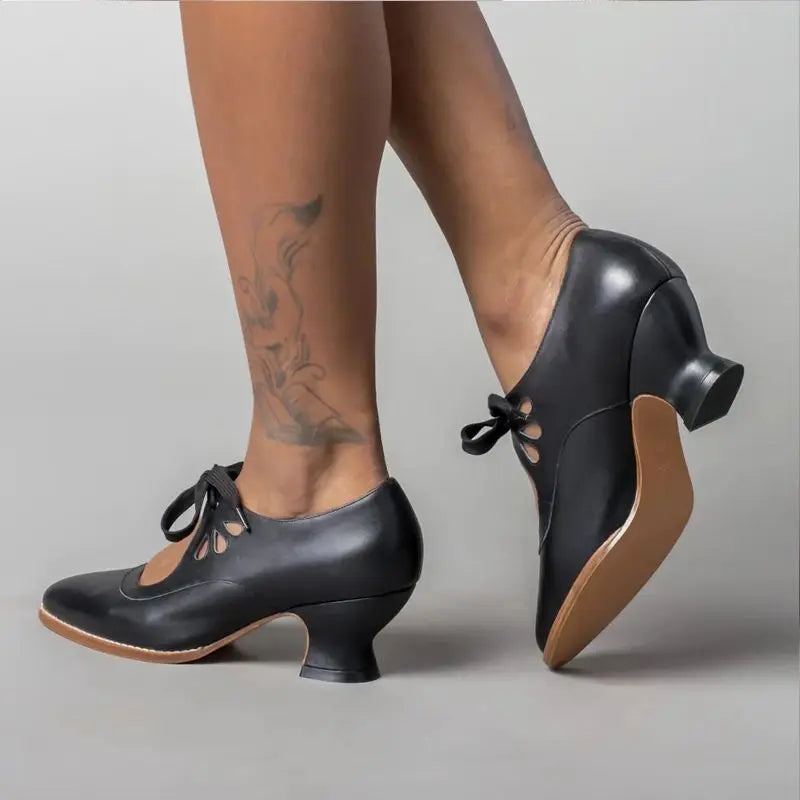 Zendaya | Elegant Heels