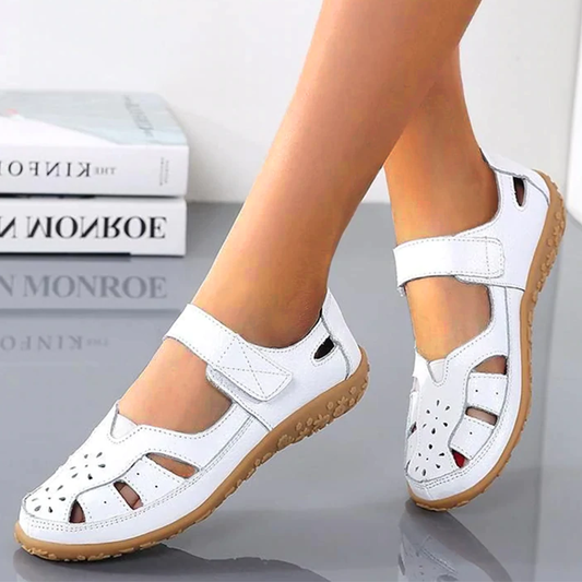 Usha | Comfortable Split Stride Sandals