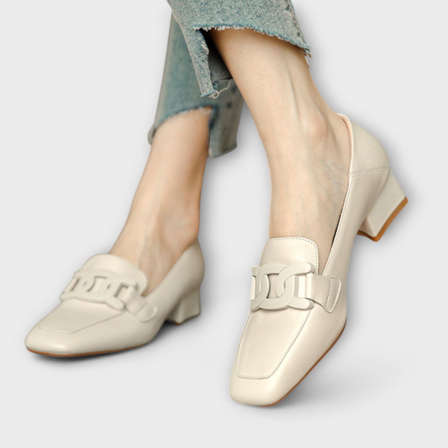 Monika | Moccasin