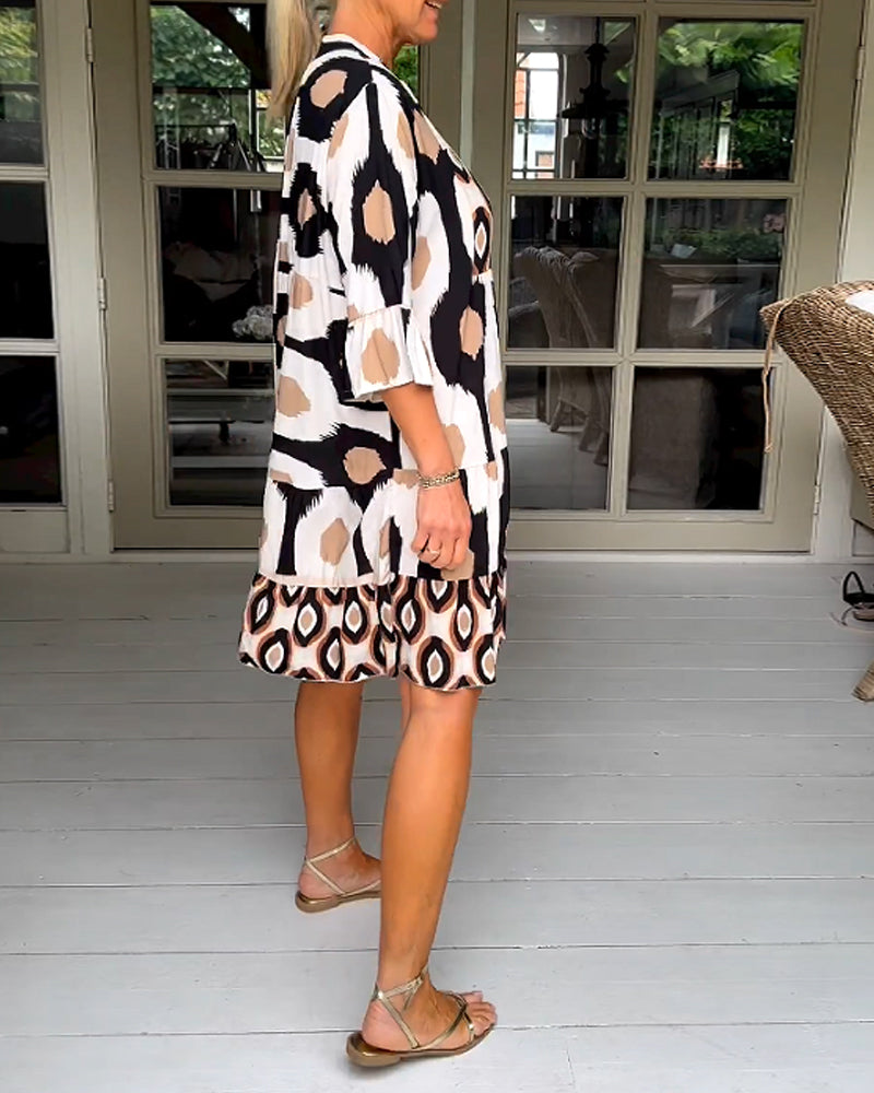 Sage | Chic Printed 3/4 Sleeve Dress