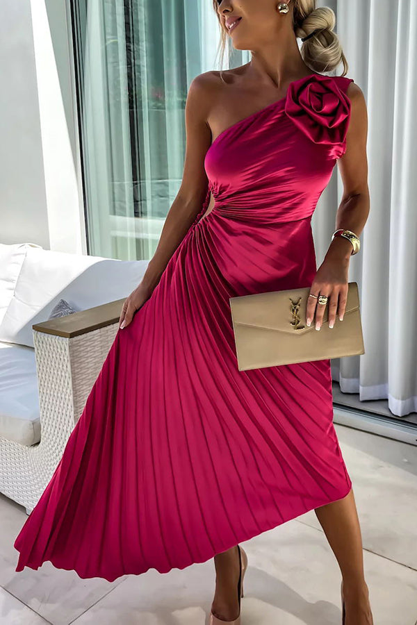 Lizbeth | Dress With Flower Shoulders