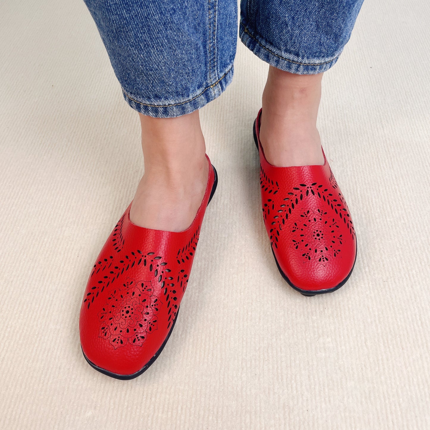Una | Breathable Non-Slip Flat Slippers