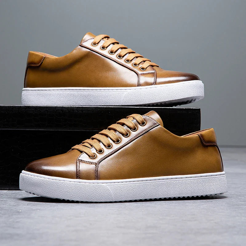 Men’s Lace Up Low Top Casual Sneakers