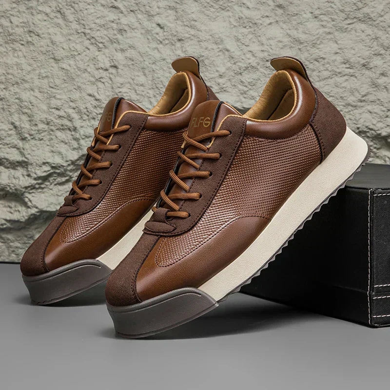 Men's Lace Up Retro Low Top Casual Sneakers