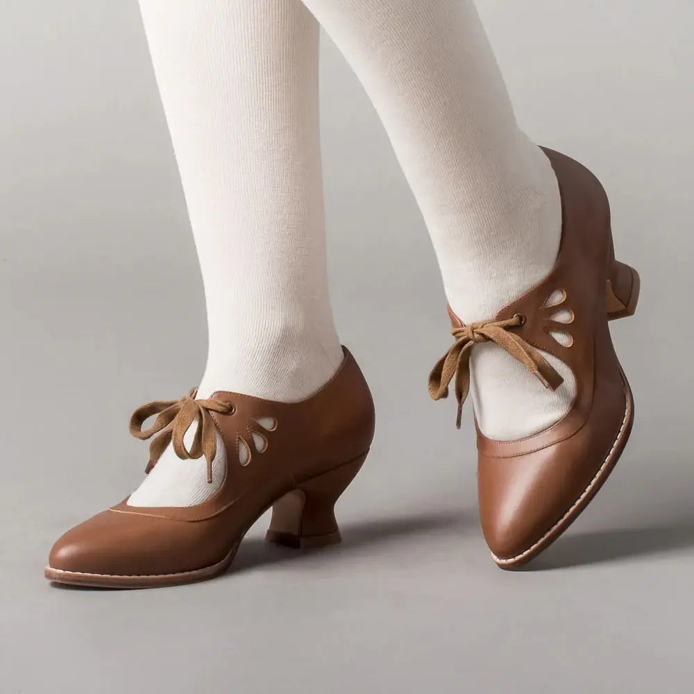 Zendaya | Elegant Heels