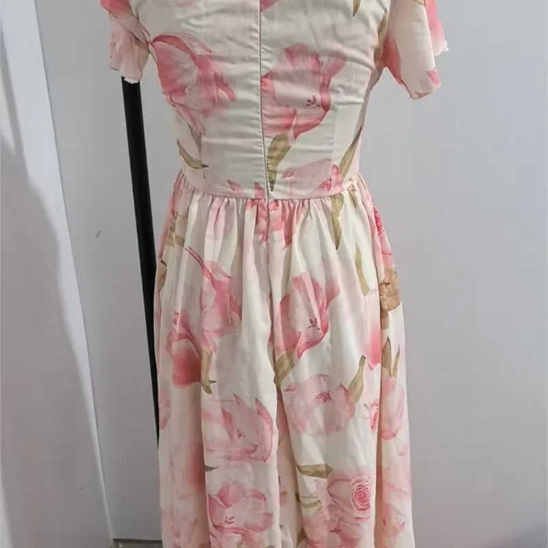 Aurielle | Flowing Floral Dress