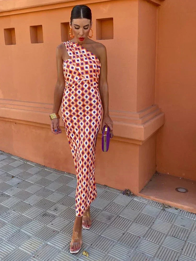 Irmgardi | Elegant Off-Shoulder Dress