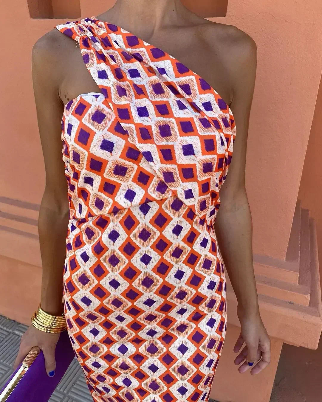 Irmgardi | Elegant Off-Shoulder Dress