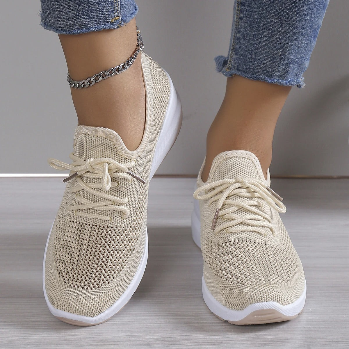 Avalance | Comfortable Sneakers
