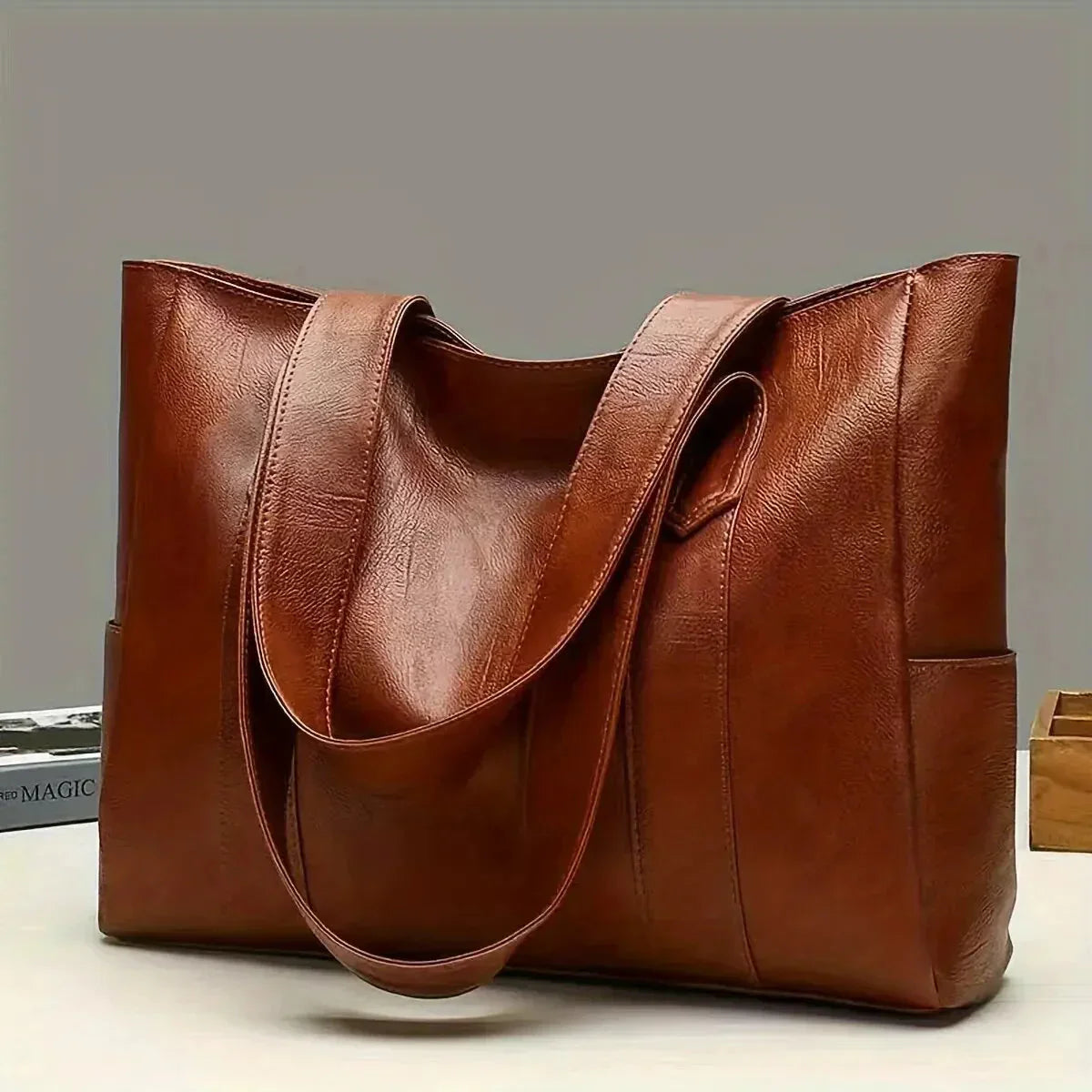 Pamela | Versatile Shoulder Bag
