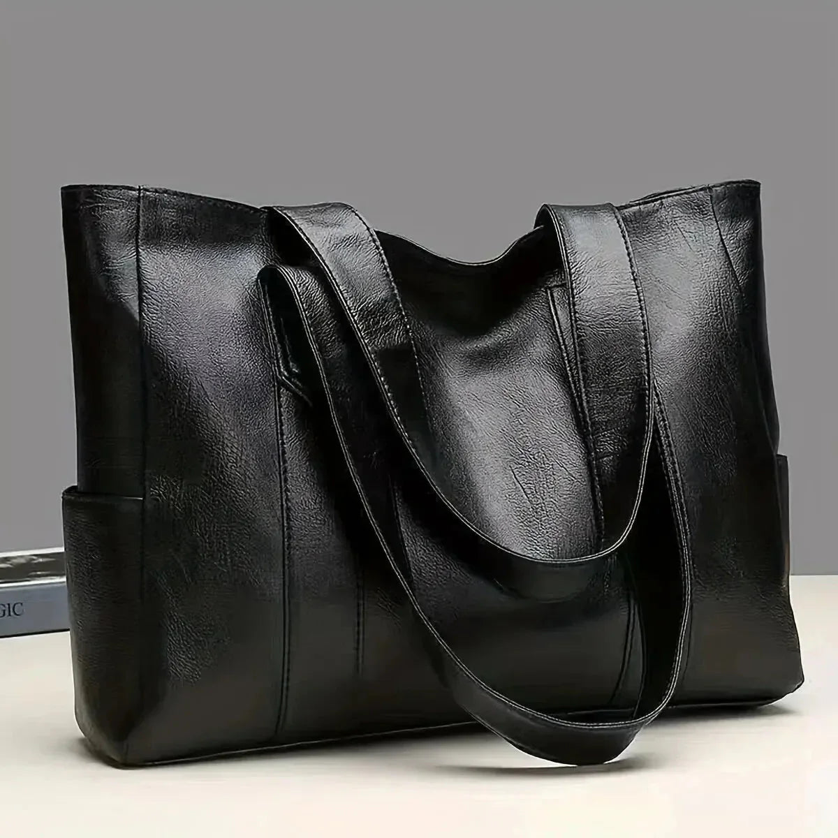 Pamela | Versatile Shoulder Bag