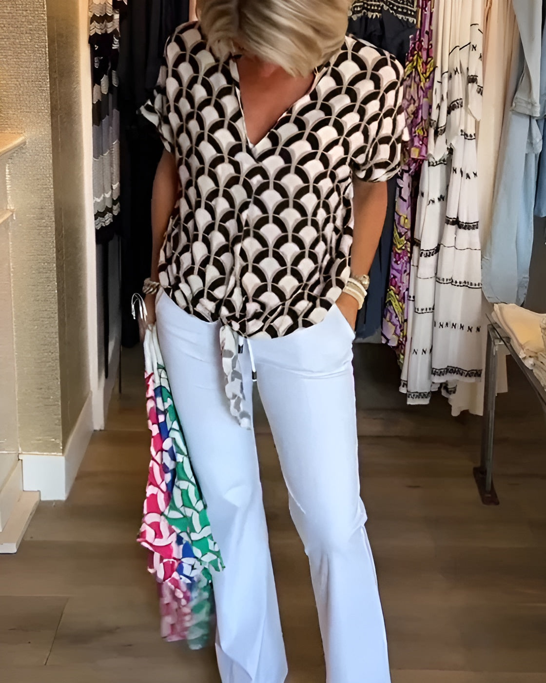 Linda | Elegant Patterned Blouse